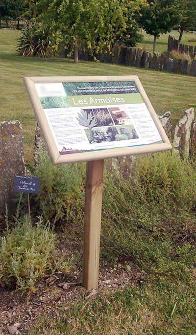 Panneau en bois extérieur